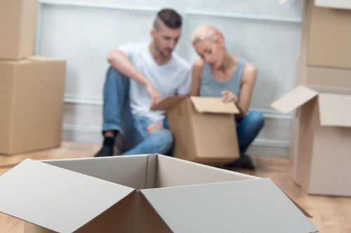 Modern logistics technology used by Hounslow house removalists